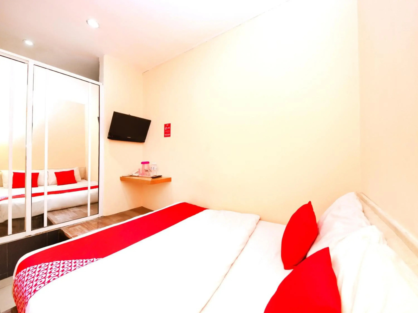 OYO 479 The Green Hotel