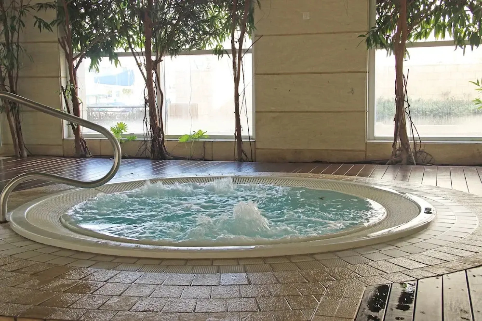 Calm Beach Haven Resort Herzliya Marina