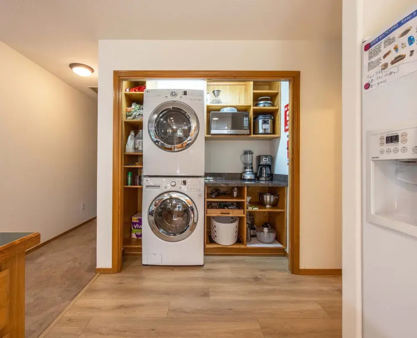 Green Mountain Escape 30 Day Minimum 3 Bedroom Home by Redawning