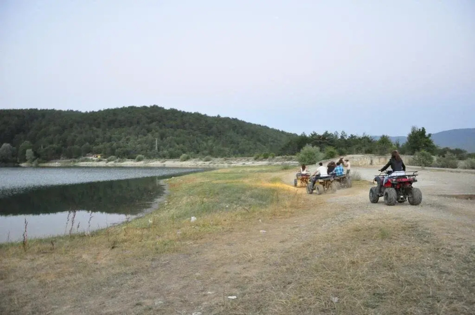 Emirbey Atli Turizm ve Dogal Yasam Koyu