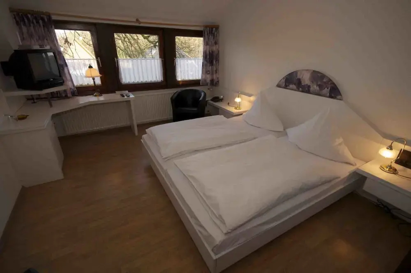 Pfeiffer's Sythener Flora