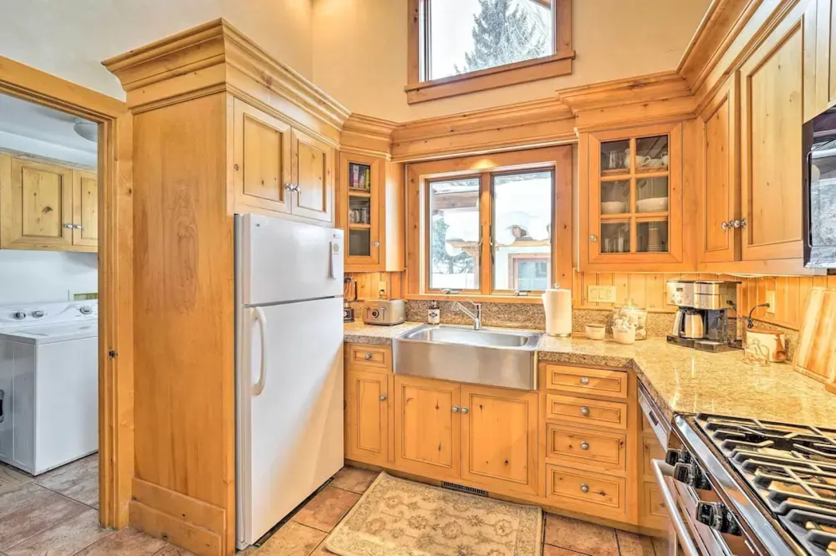 Serene Sun Valley Home w/ Hot Tub & Mtn Views