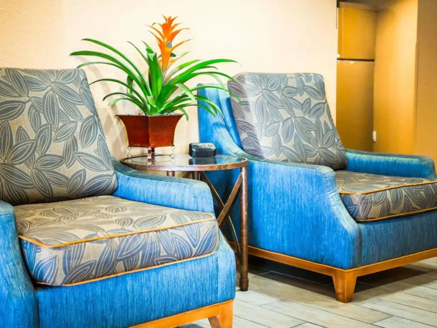 Comfort Inn & Suites Orlando North