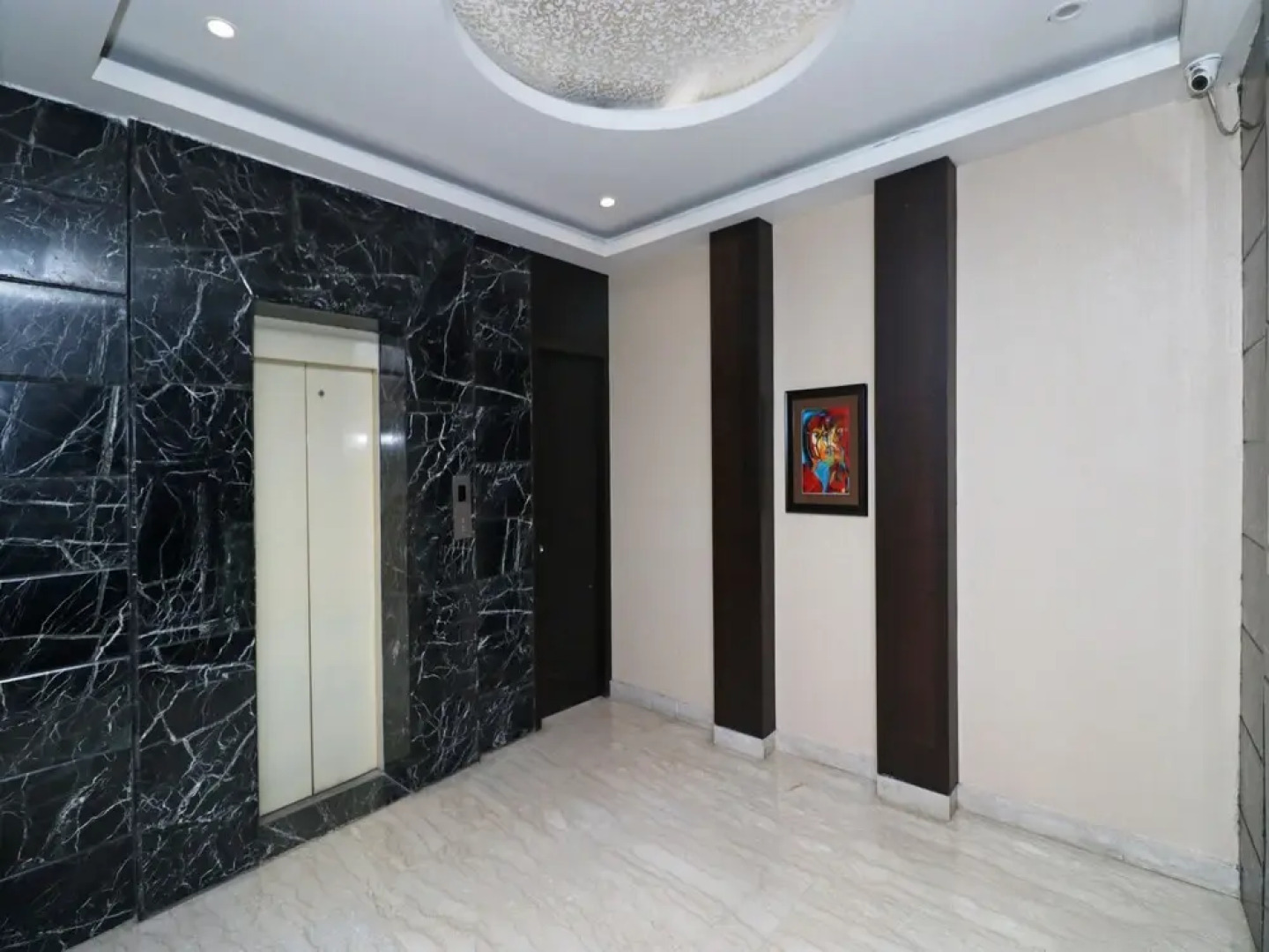 OYO 5843 Hotel Yash Inn