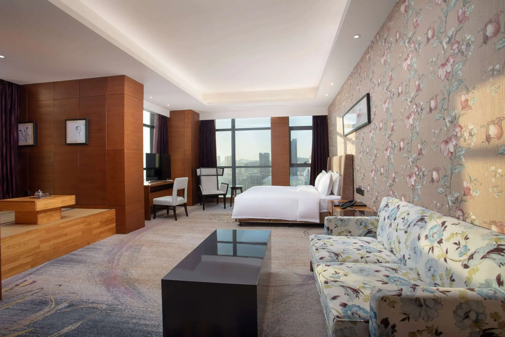 Days Hotel By Wyndham Jilin Railway Station