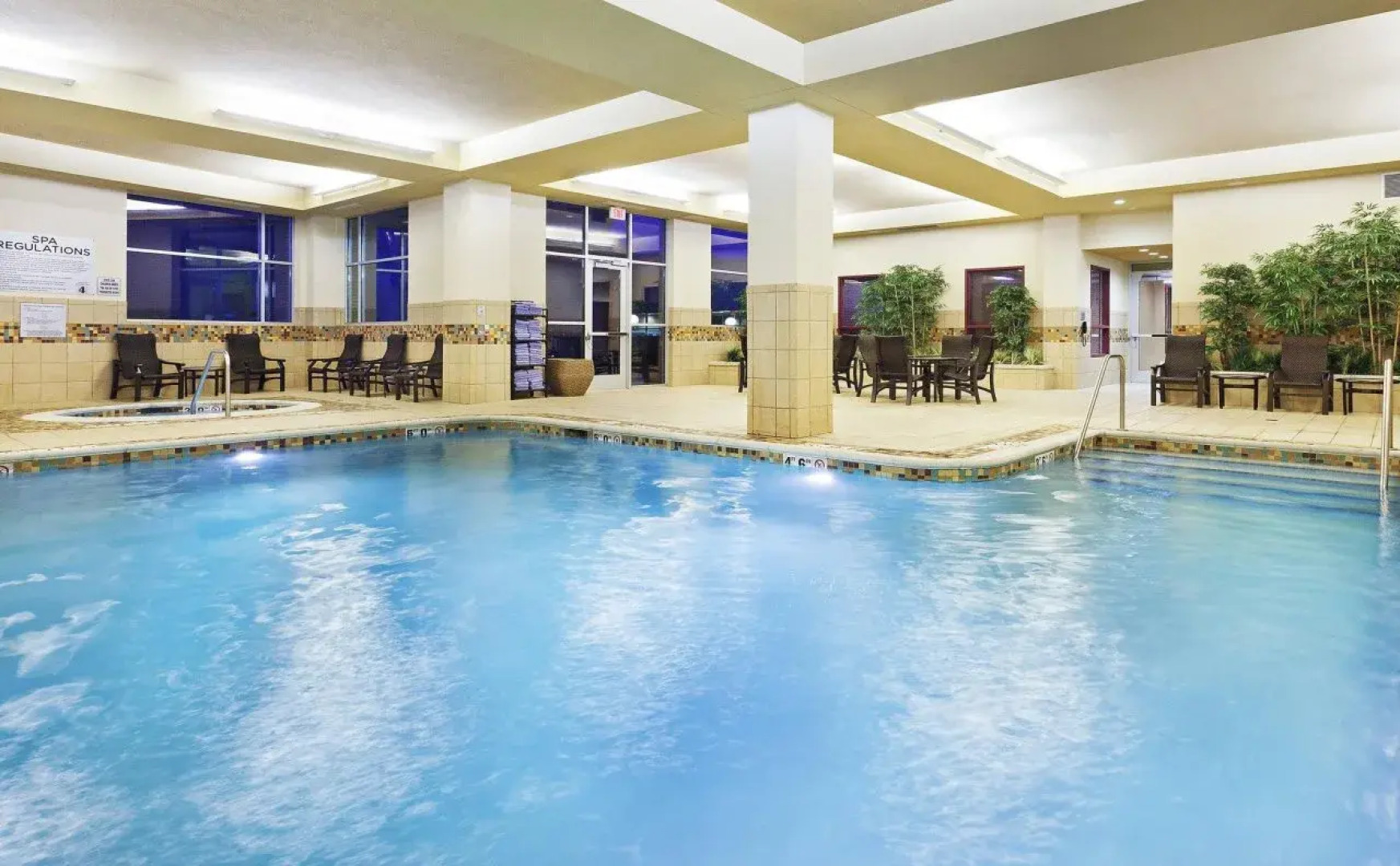 Courtyard by Marriott Omaha La Vista