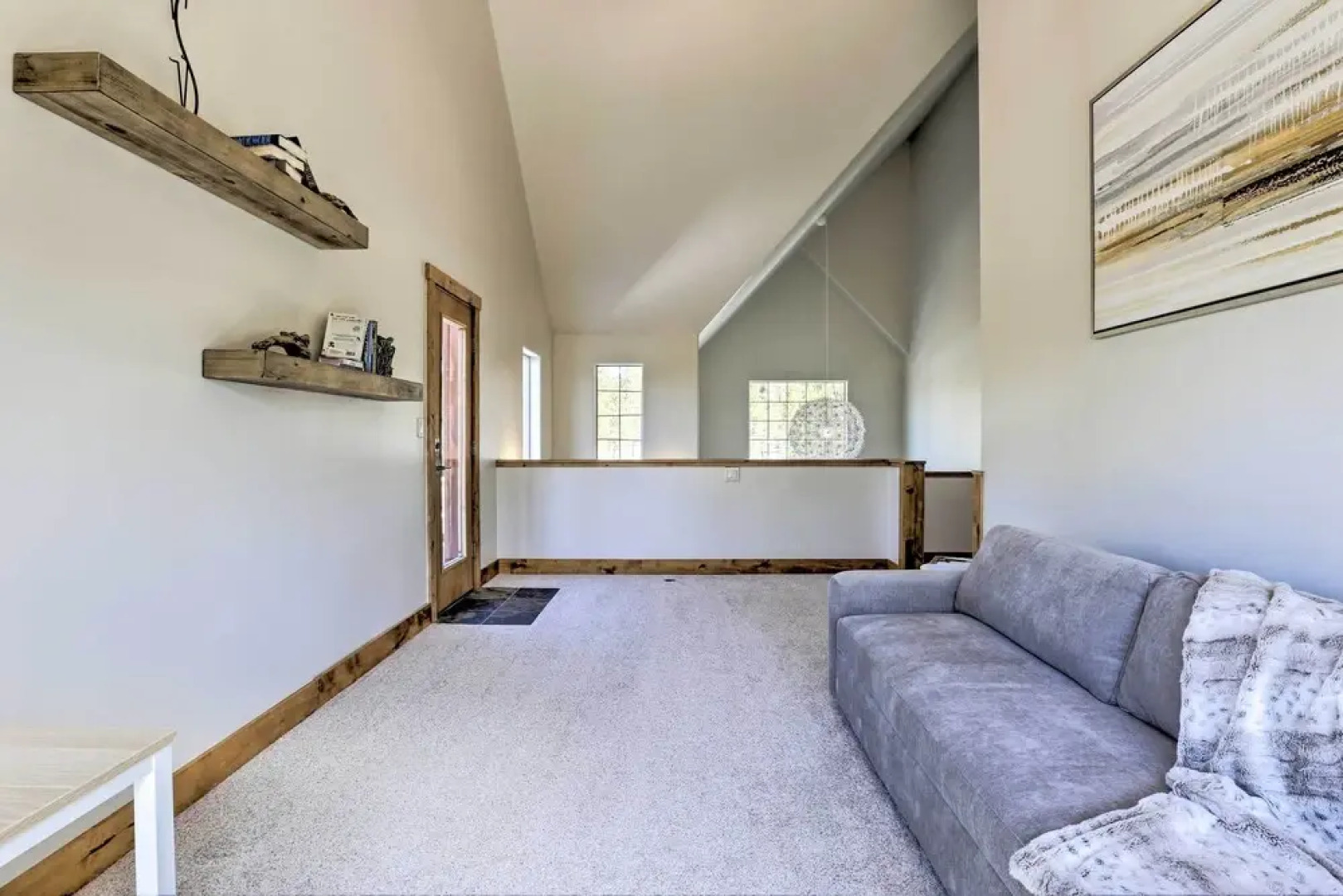 'rocky Bear Lodge' on 2 Acres Near Turquoise Lake