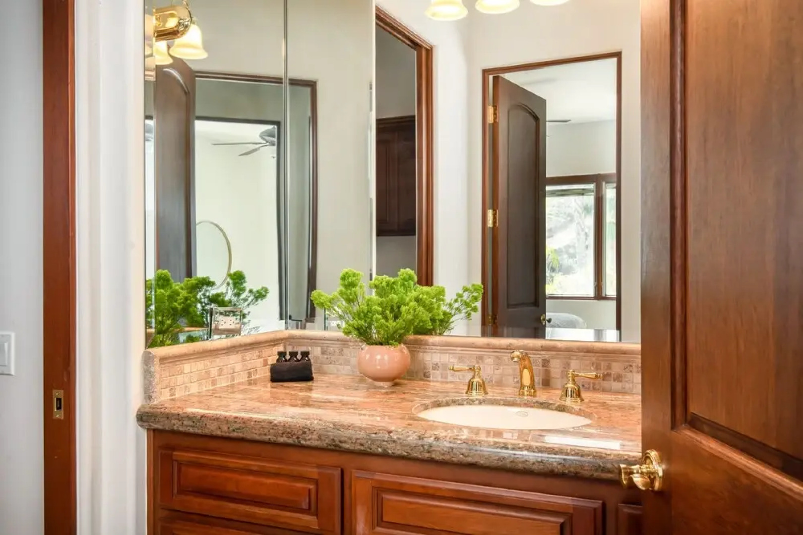 Sun Break by AvantStay Sun-Kissed Paradise w Infinity Pool Game Room