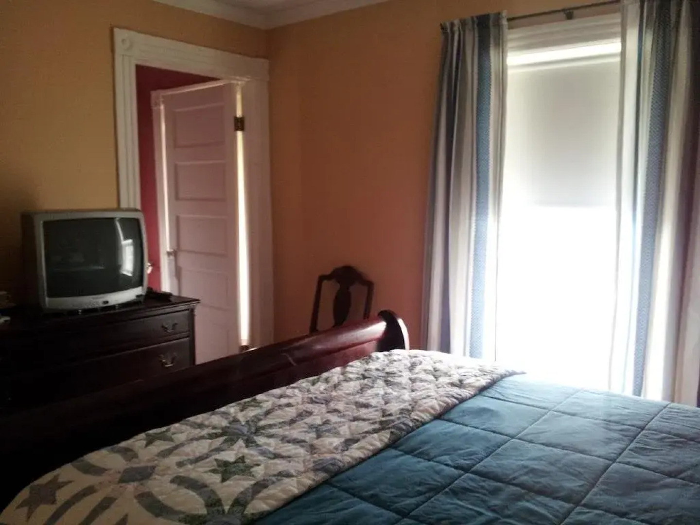 Auberge d'Anjou-Sūrya Café