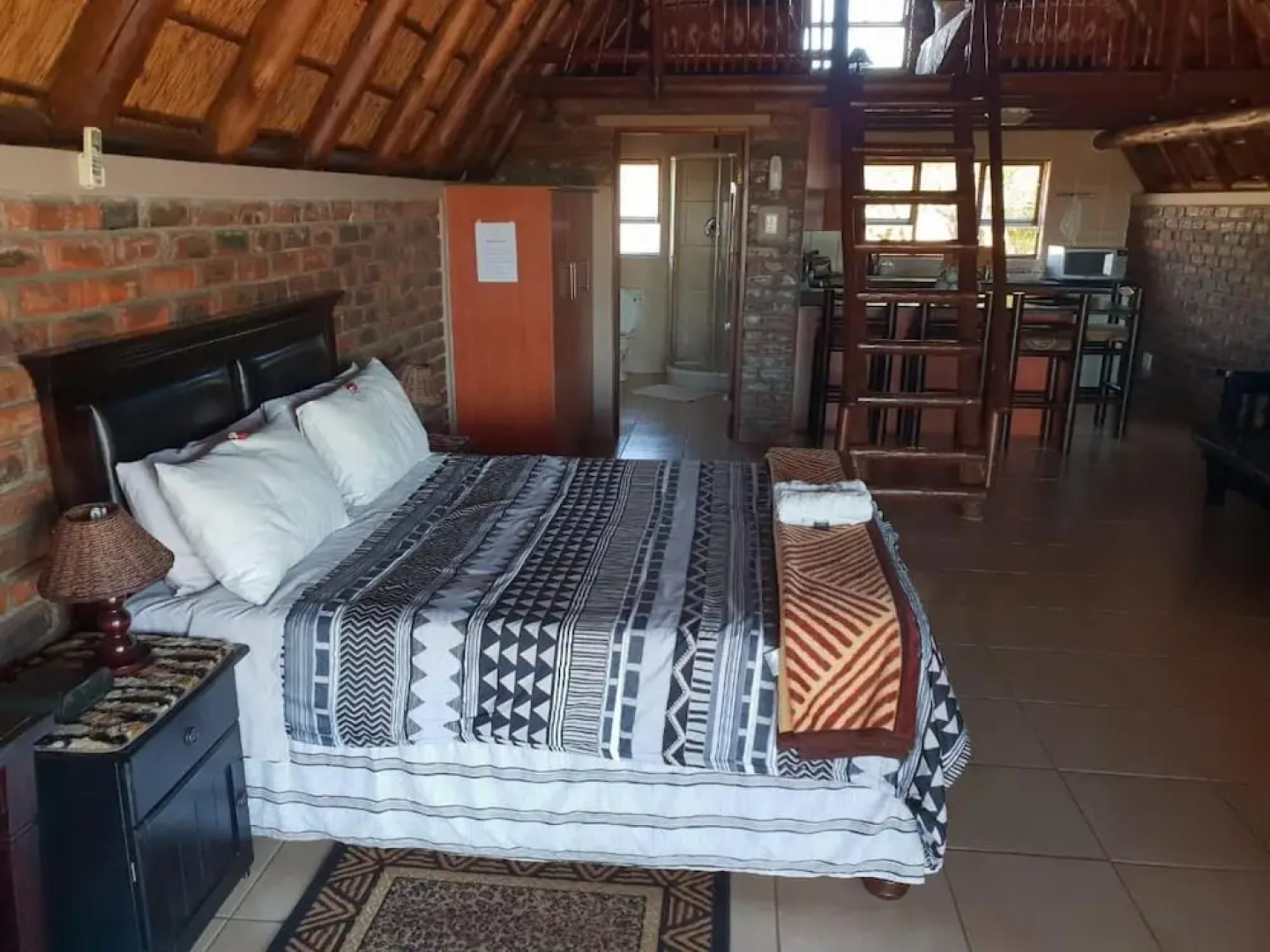 Charihandra Game Lodge