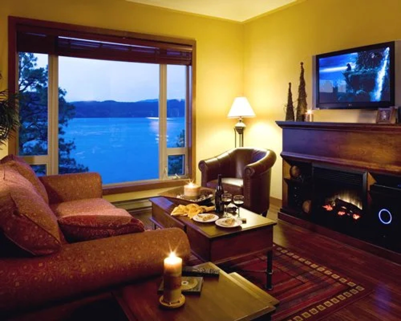 Pointe Beach Villas, Kelowna, Canada