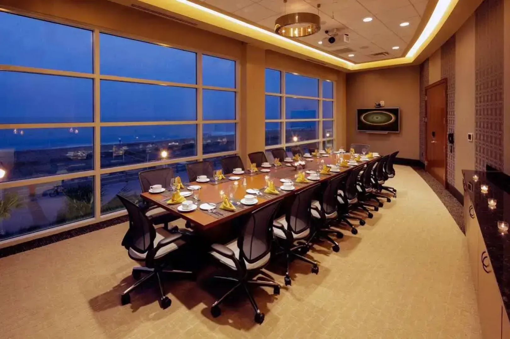 Hilton Garden Inn Virginia Beach Oceanfront