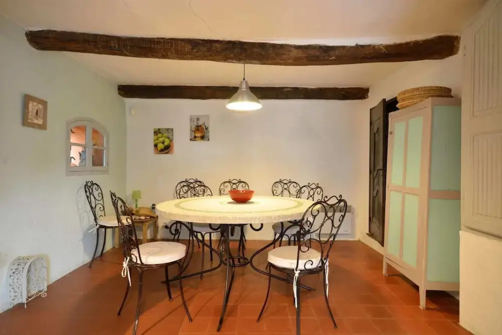 Charming Longo May Family Retreat - For 8 Guests!