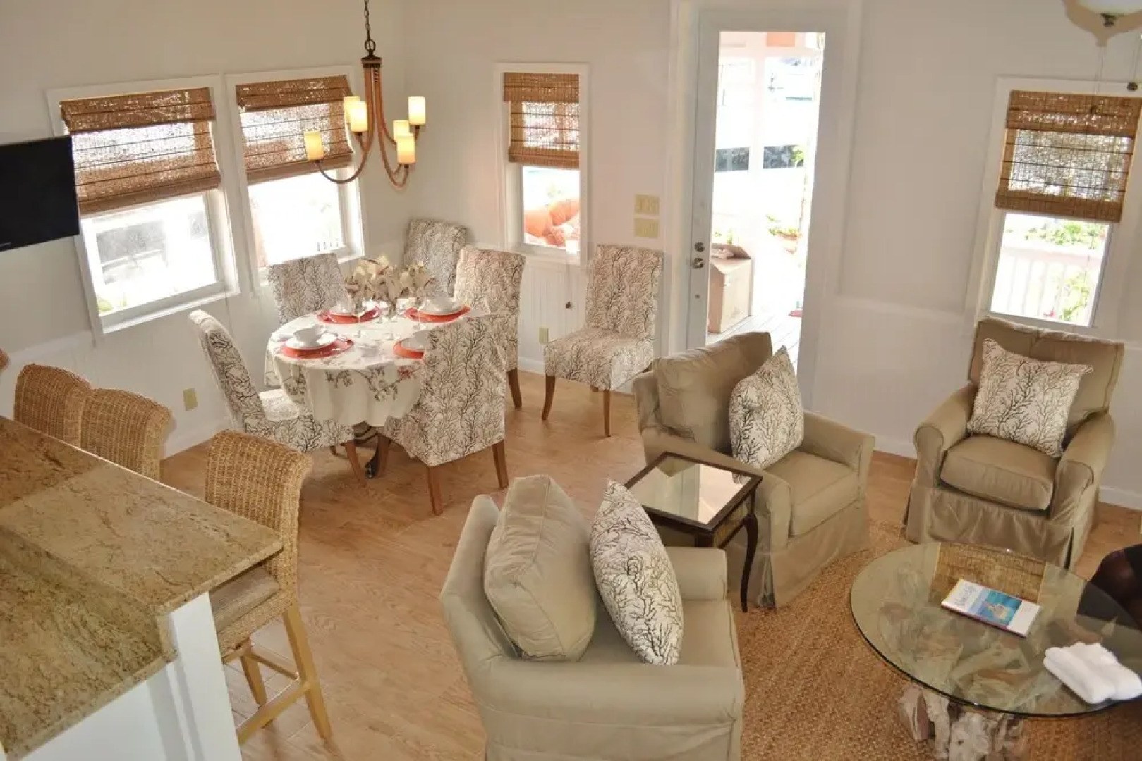 Hope Town Inn & Marina