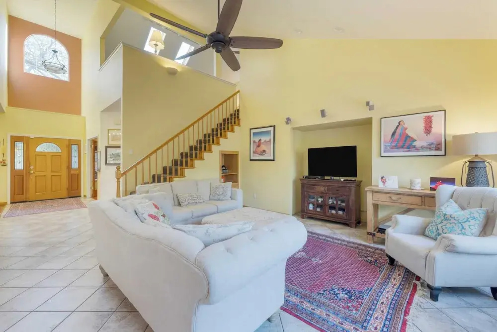 Valley of the Moon by Avantstay Tranquil Escape, Large Yard w/ Hot Tub & Fire Pit