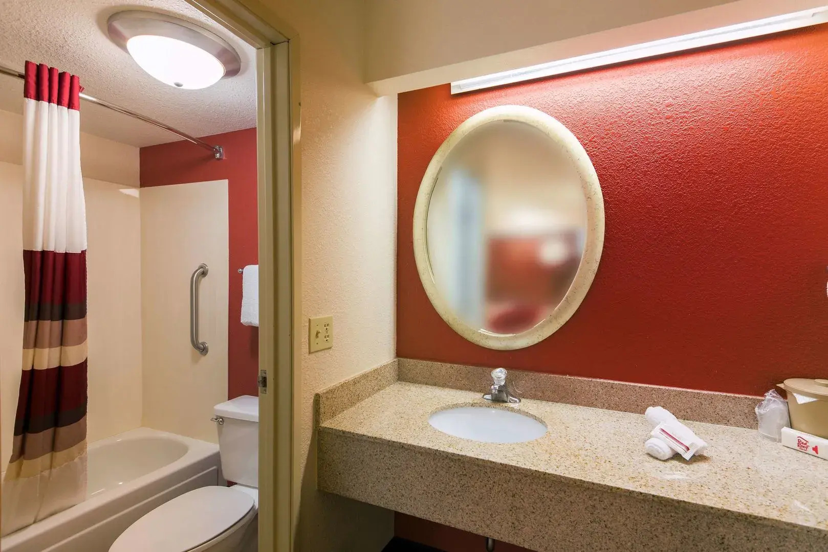 Red Roof Inn Rockford East – Casino District