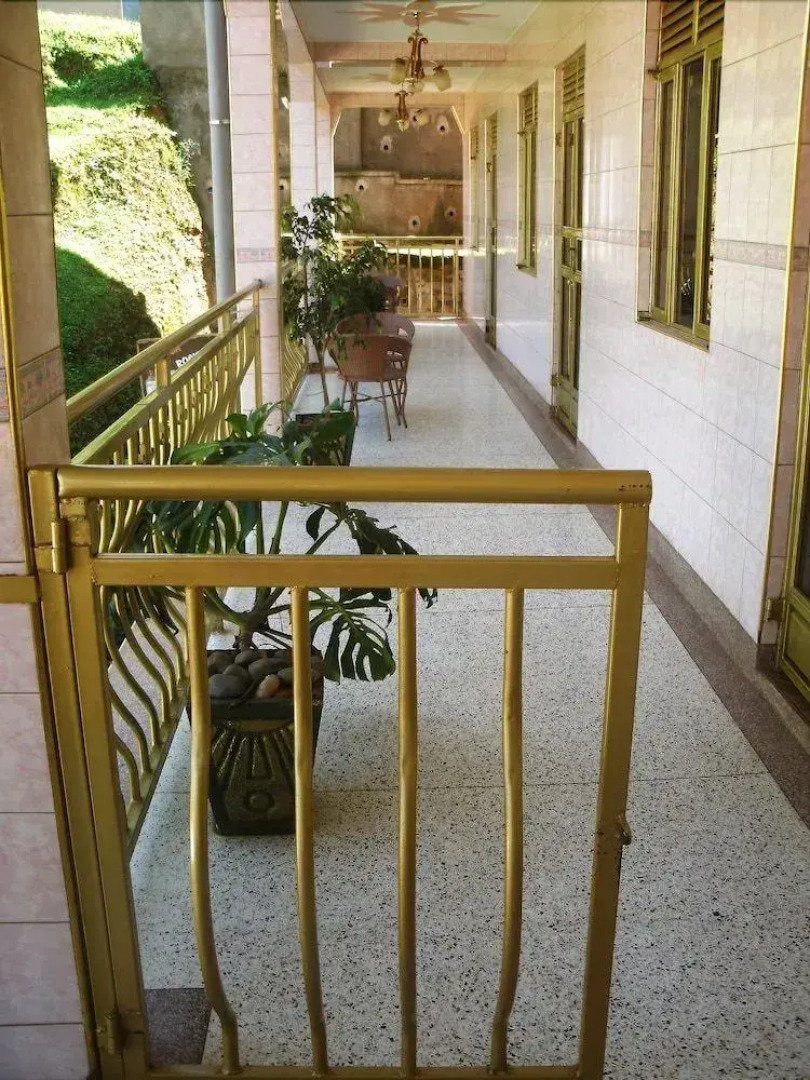 Capricon Executive Hotel