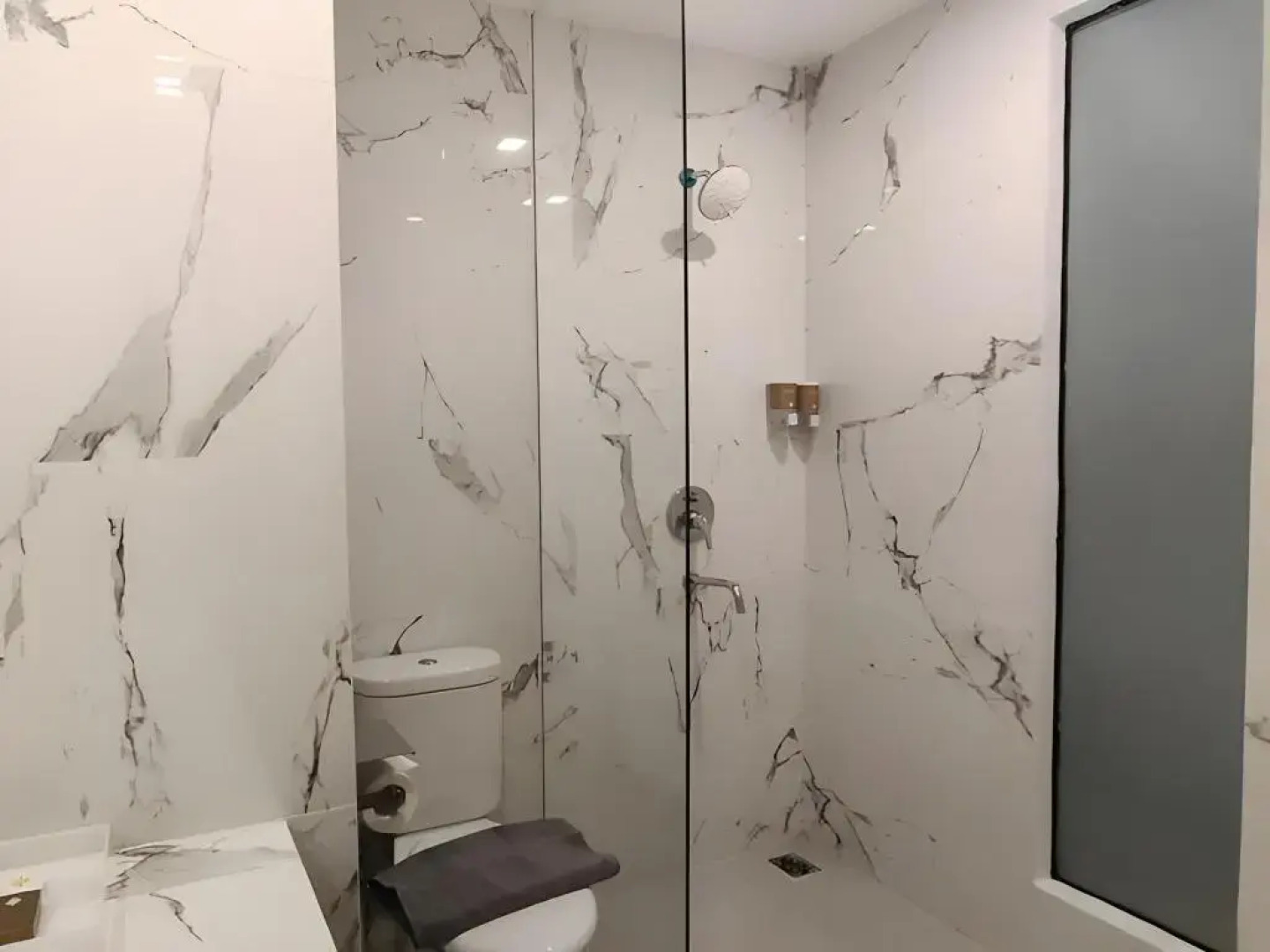 Lynn Hotel Mojokerto