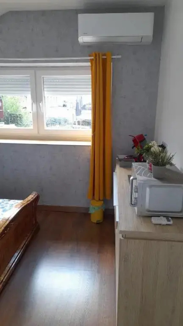 Studio privée Vesoul -Wifi,TV