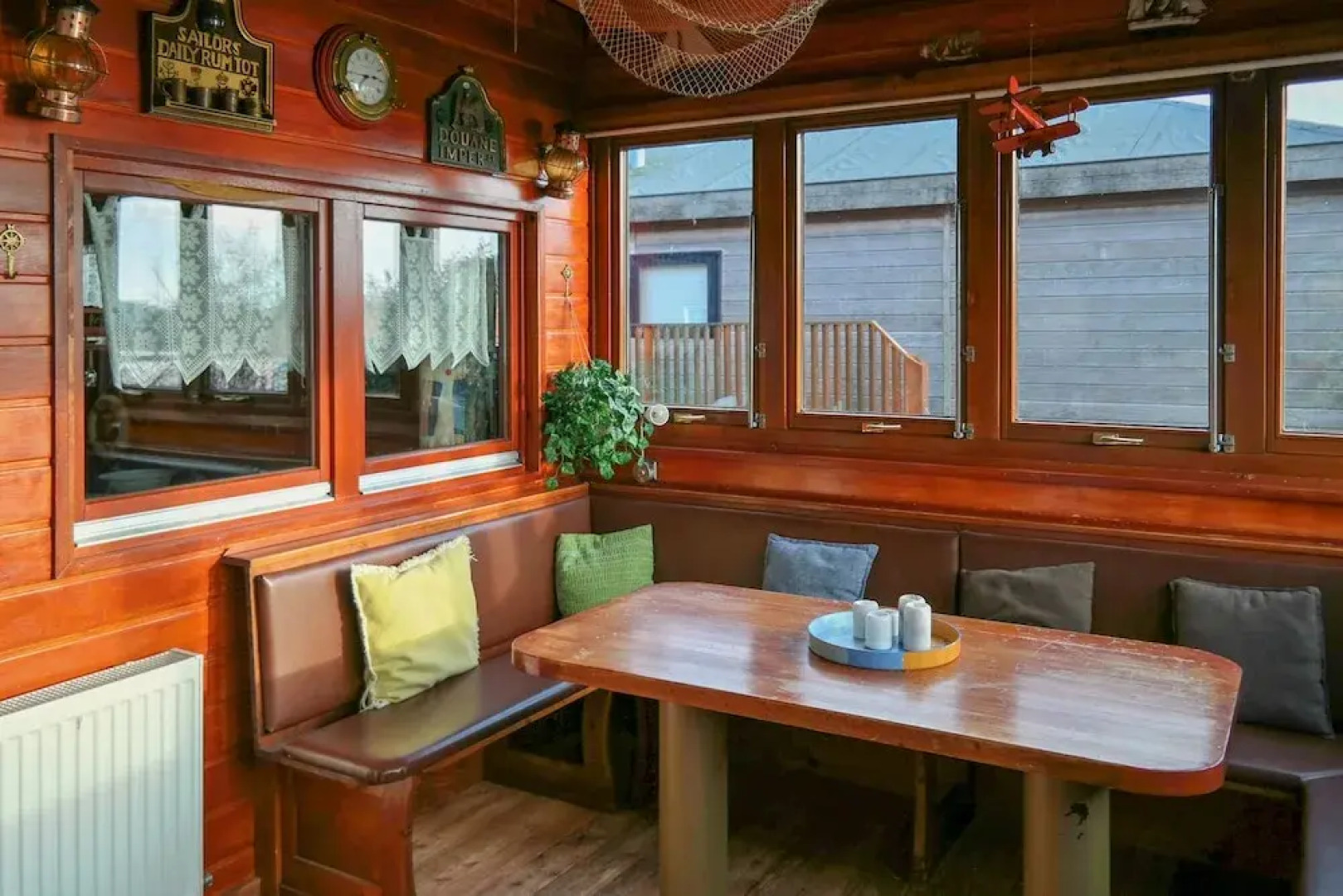 8 Pers Large Seaside Home in Front of the Lauwersmeer