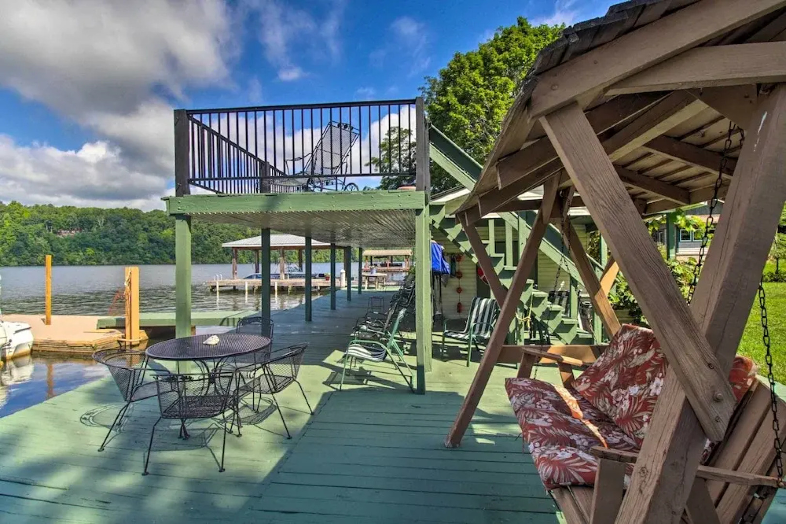 Lakewood Lodge Escape w/ Fire Pit