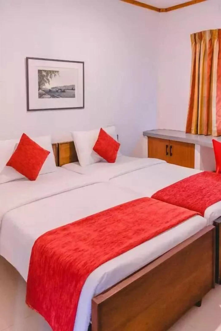 Pinnawala Backpack Residencies