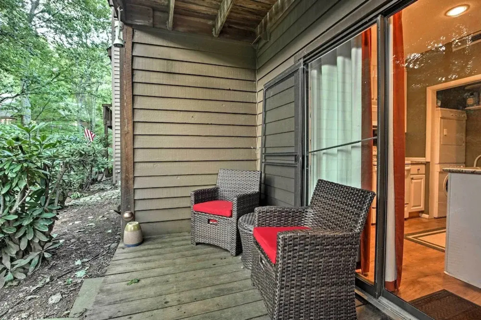 Wintergreen Resort Mountain Condo w/ Pool Access!