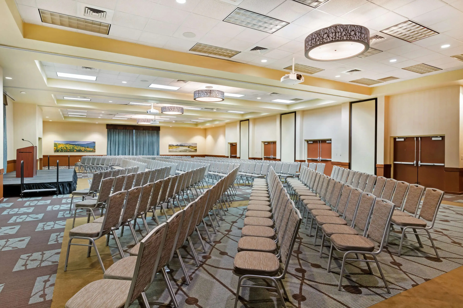 Best Western Plus GranTree Inn