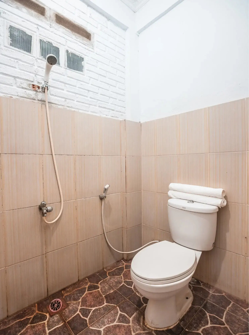 OYO 580 Losmen Cikuda