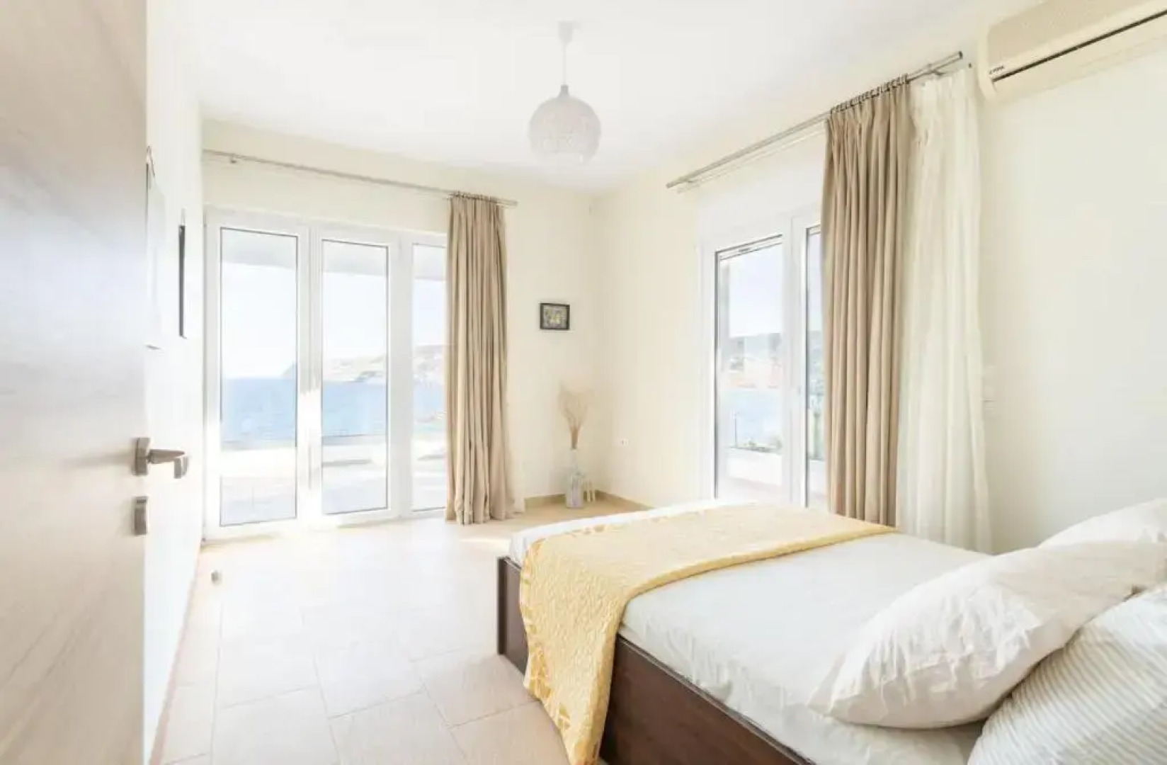 Daskalio Sea Front House