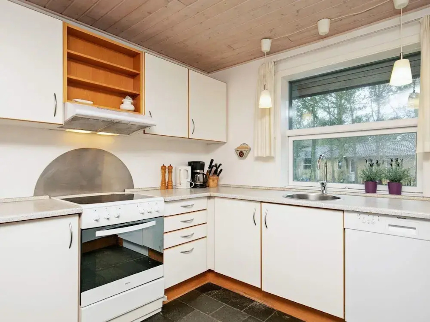Spacious Holiday Home in Vestervig near Nissum Bredning