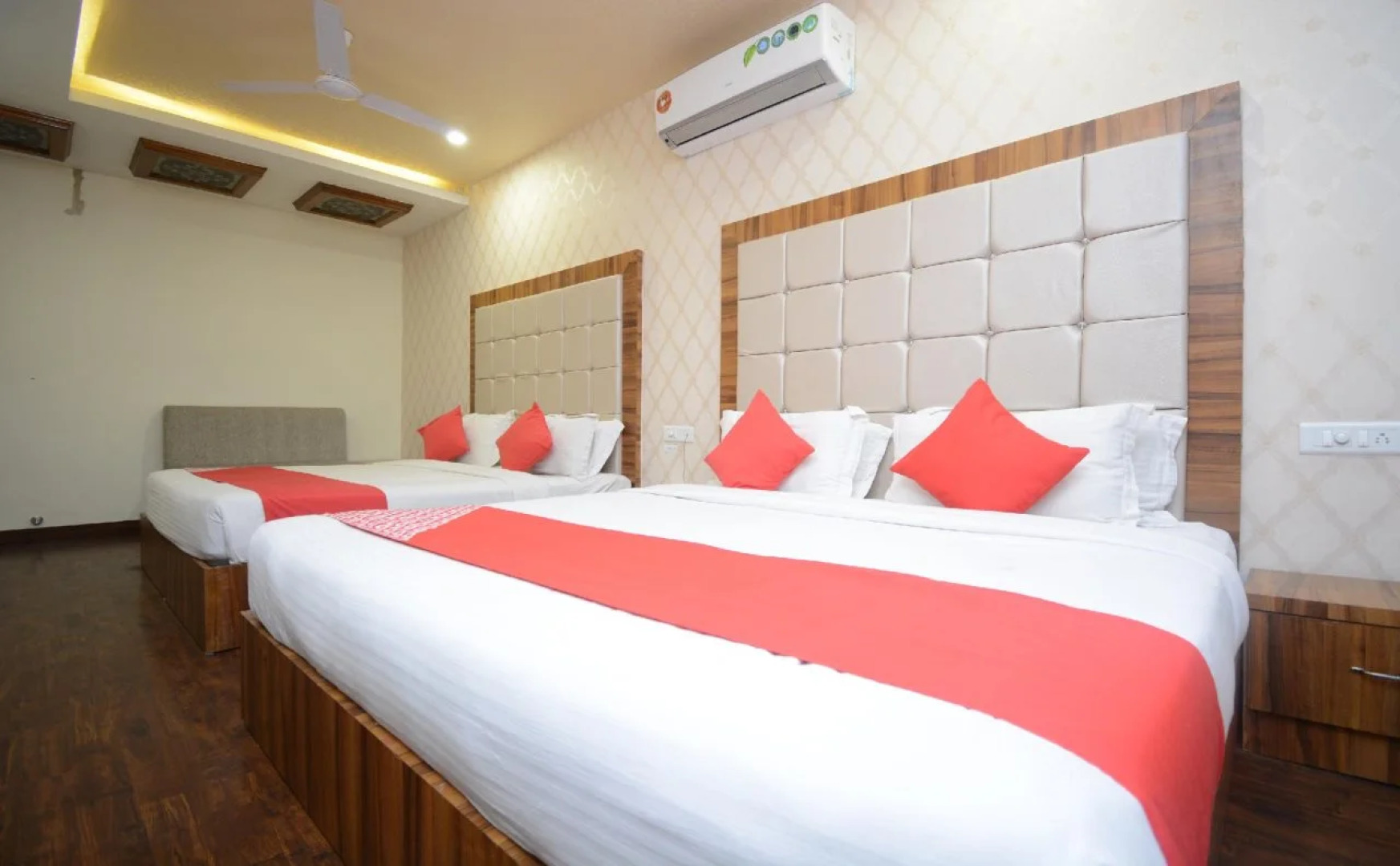 Hotel Pal Regency By OYO Rooms