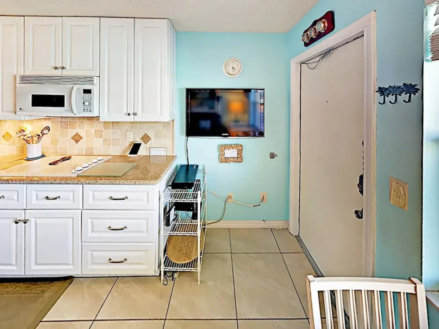 2700 Gulf Blvd 5E Condo 1 Bedroom 1 Bathroom Condo