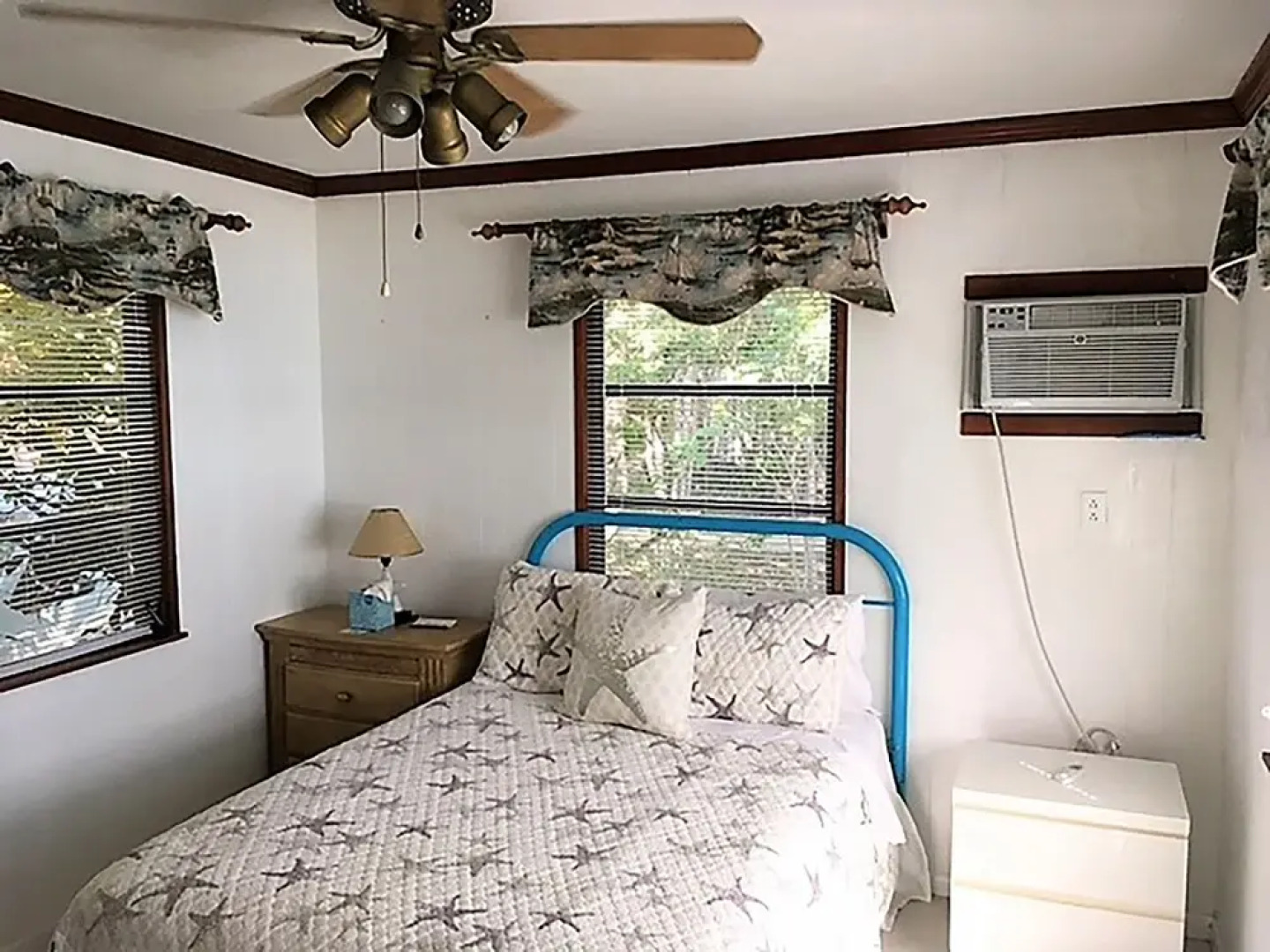 Green Turtle Cay by TechTravel