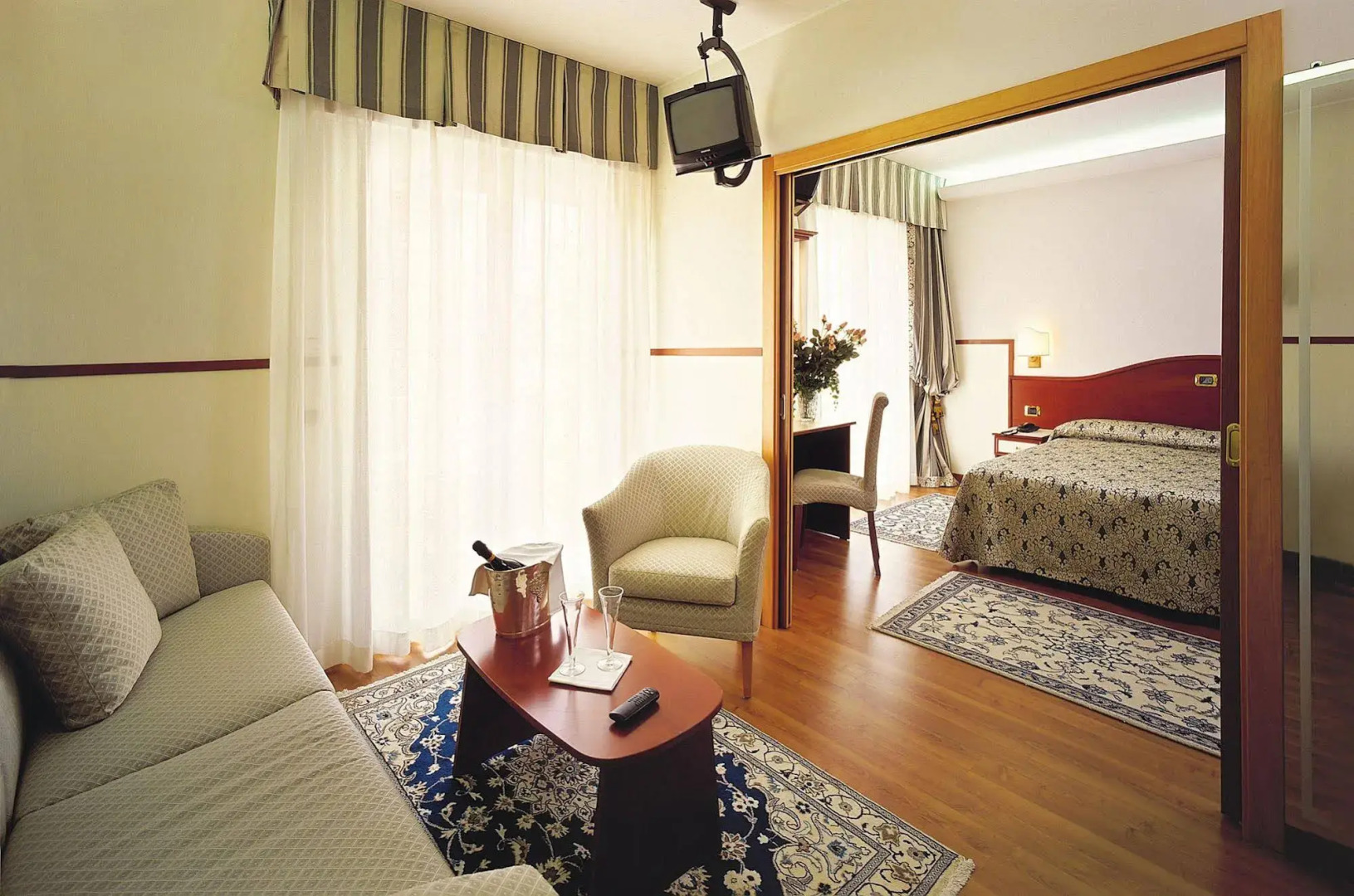 Vidi Miramare & Delfino