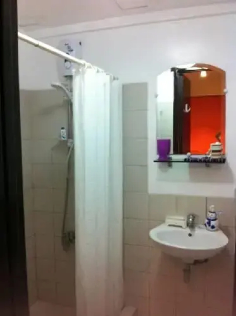 Cypress Tower Celesta 814