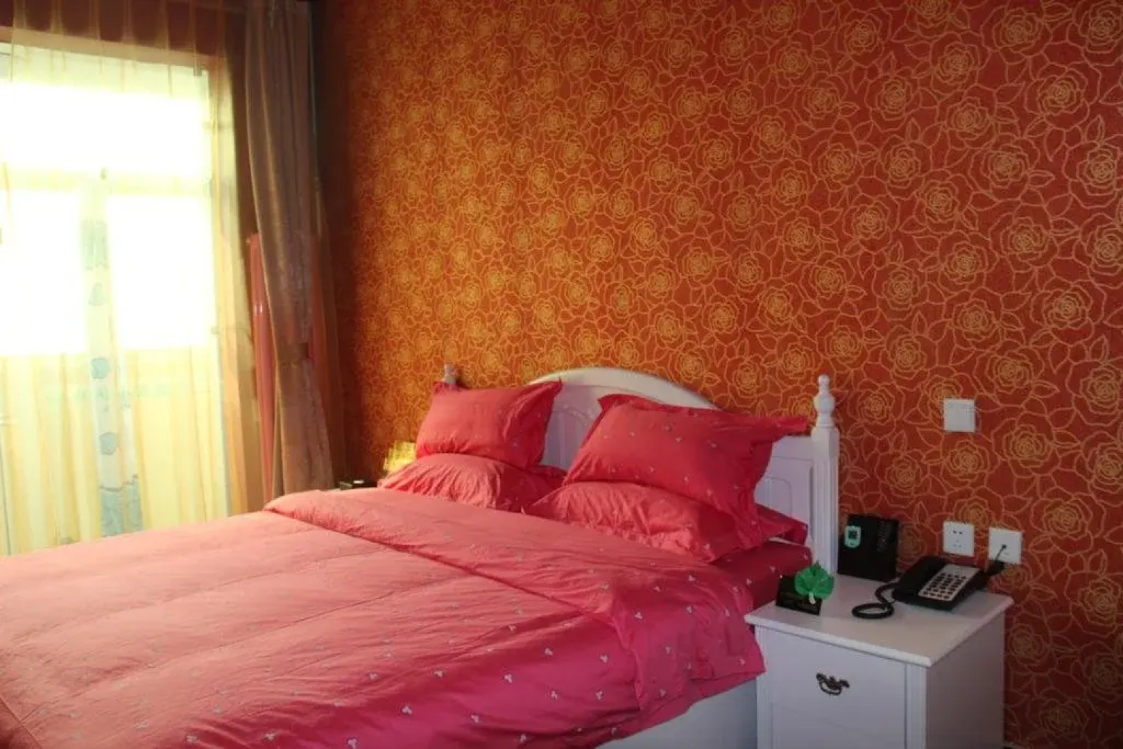 Beijing Lingjian Xiaoxi Theme Business Hotel