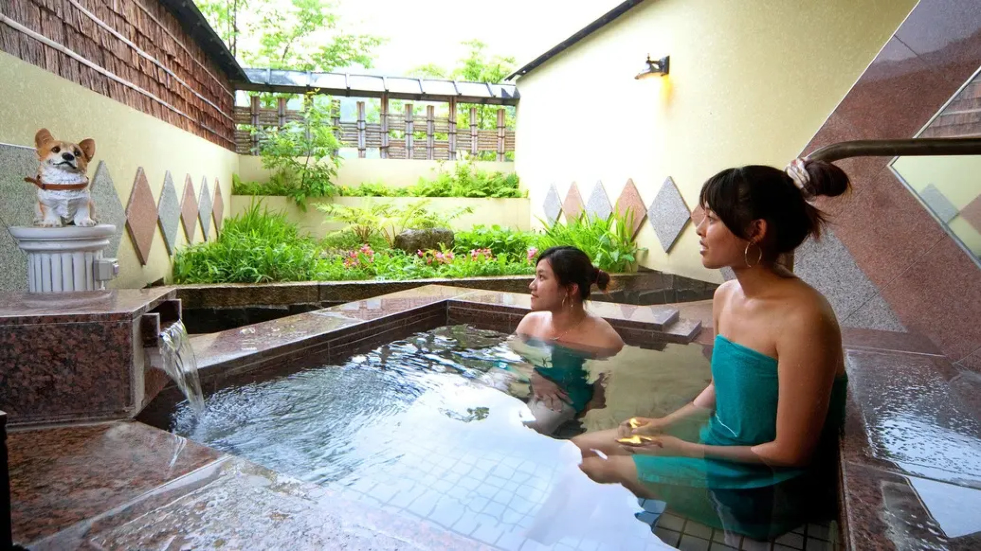 Okutone Onsen Hotel Sunbird