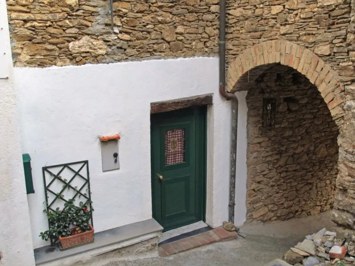 House Mes Mas Stellanello