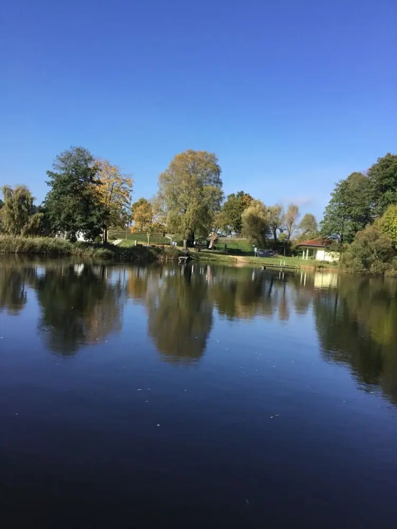 Haus am See in Kleinzerlang