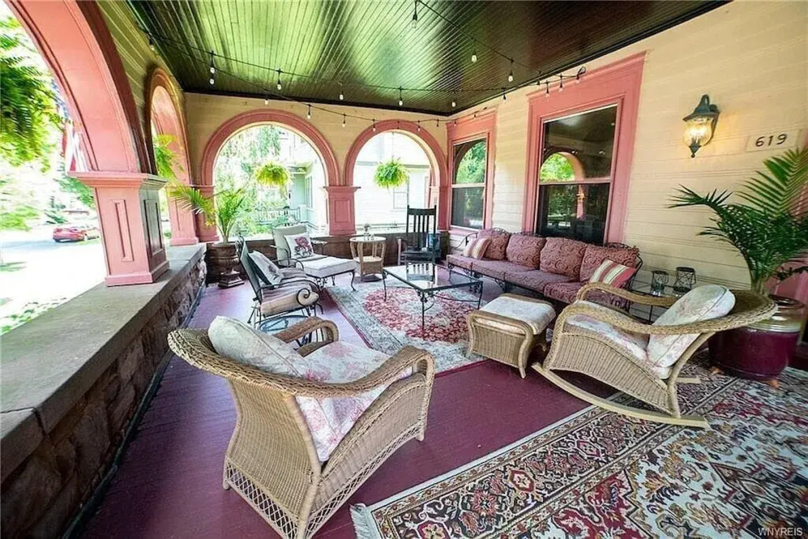 InnBuffalo off Elmwood