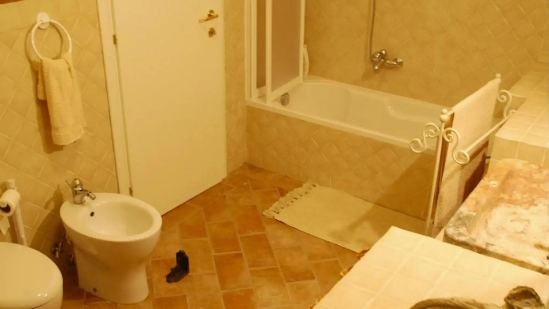 Podere Torre Independent Residence With 3 Apartments AC Salt Water Pool-podere Torre