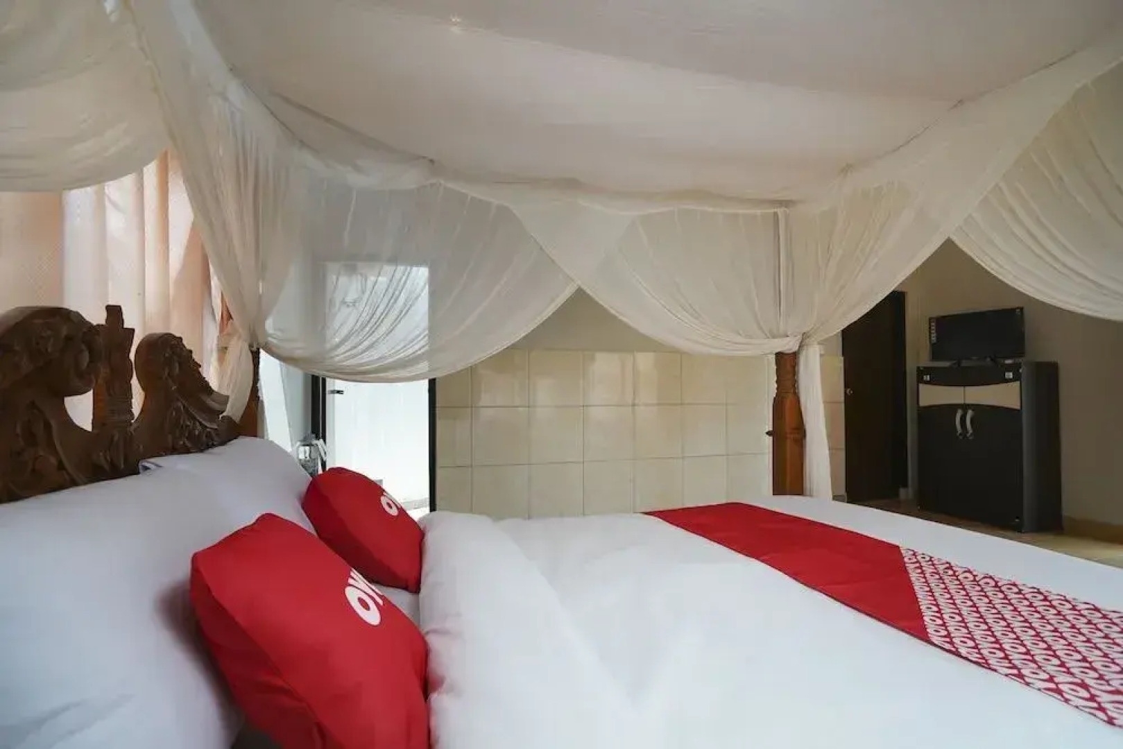 Oyo 1946 Terrace Campuhan