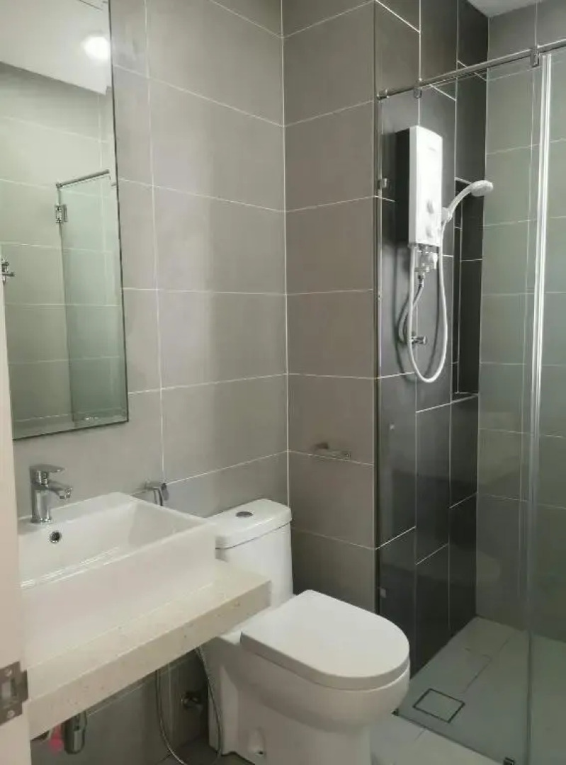 STAYJE PUTRAJAYA, 5 minutes to IOI CITY MALL, WIFI , NETFLIX, FREE PARKING