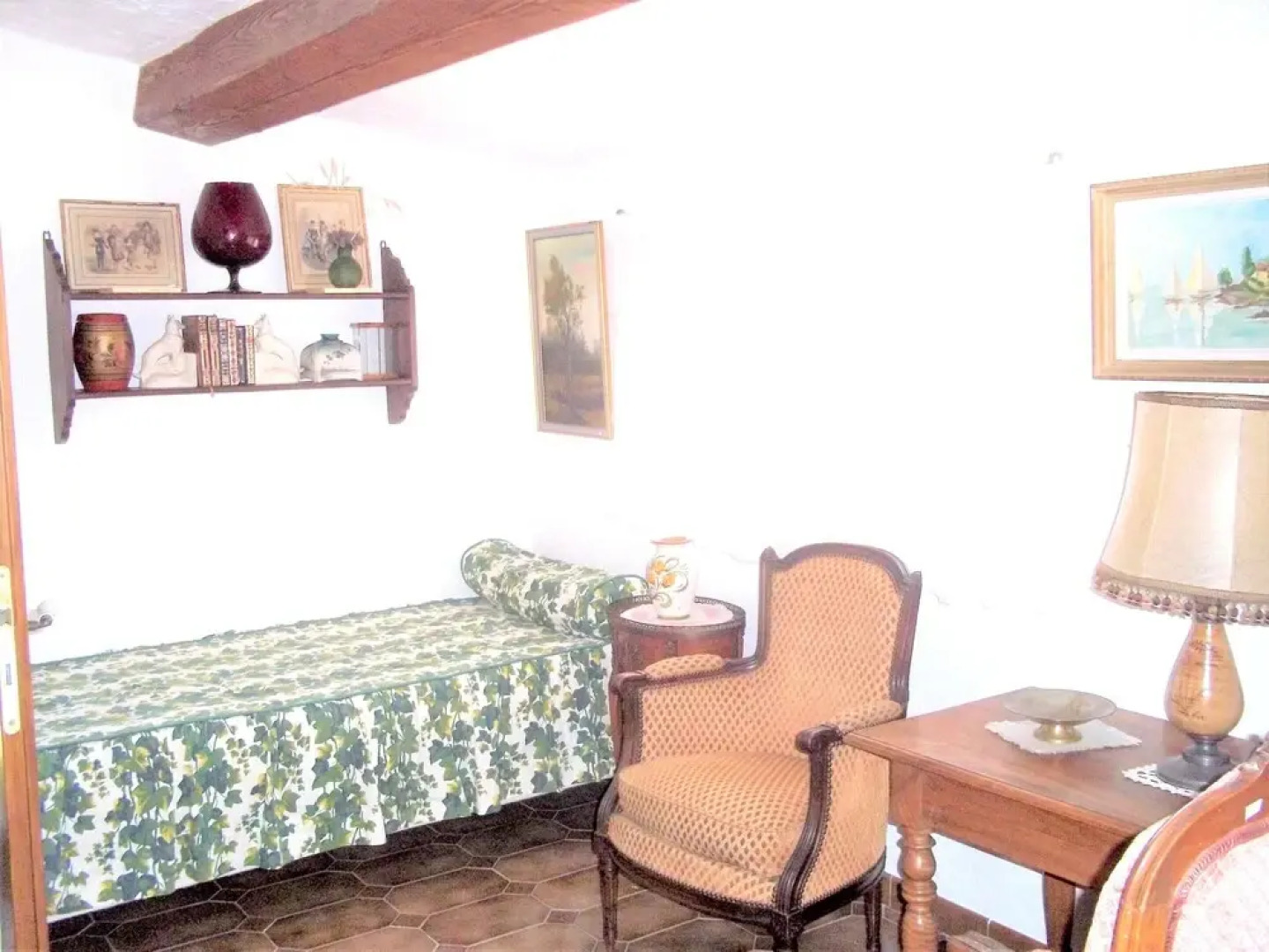 Apartment Route D'Opio