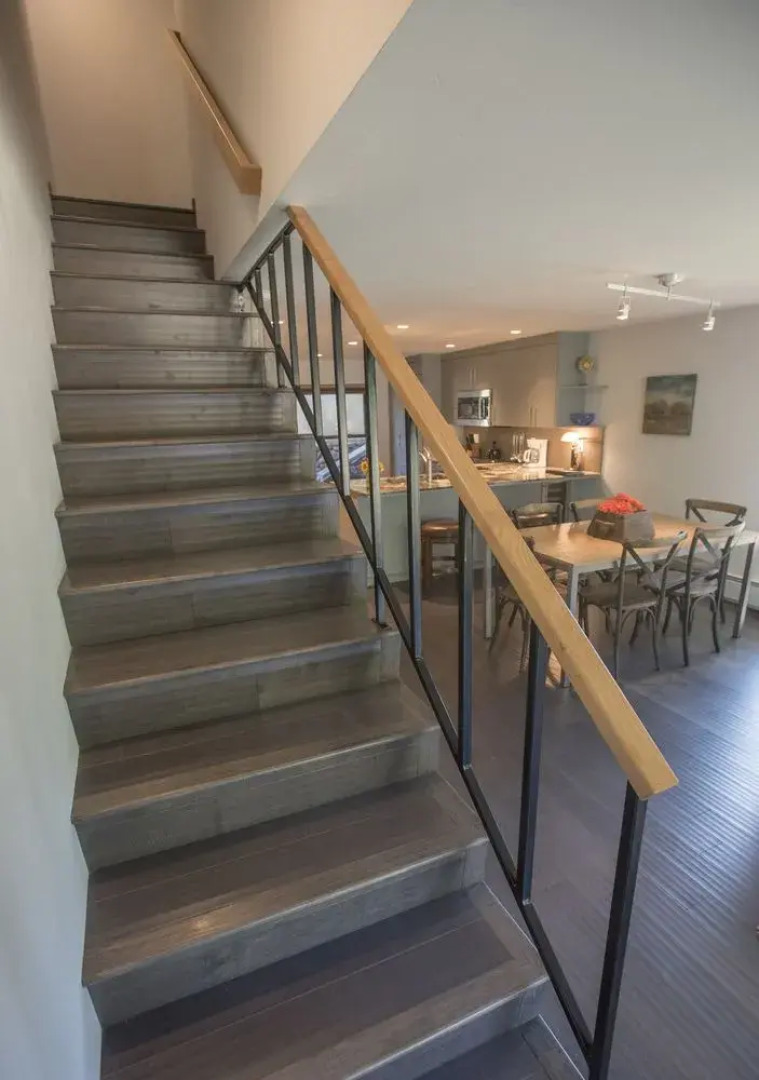 Pennay's at River Run