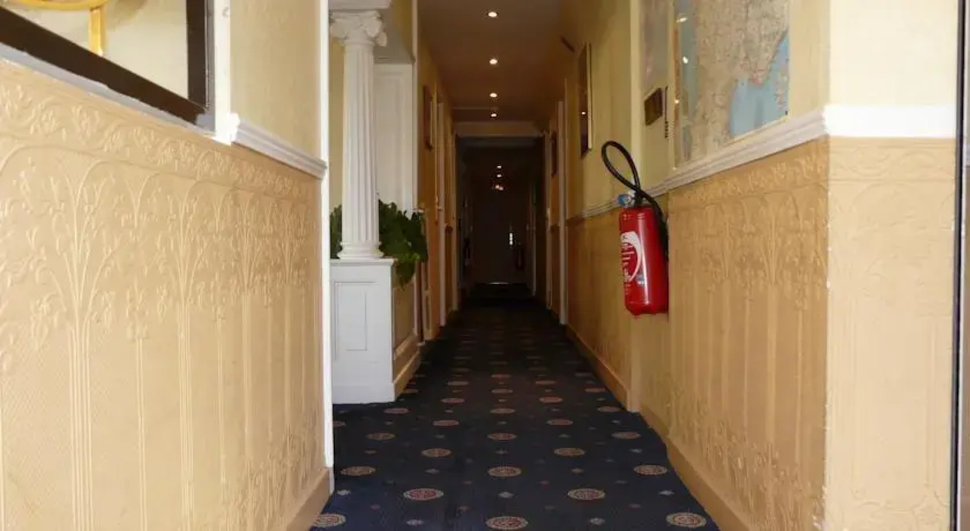 Hotel De La Residence