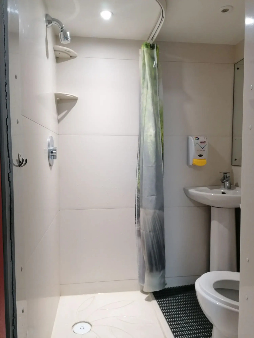 Smart Hyde Park View - Hostel