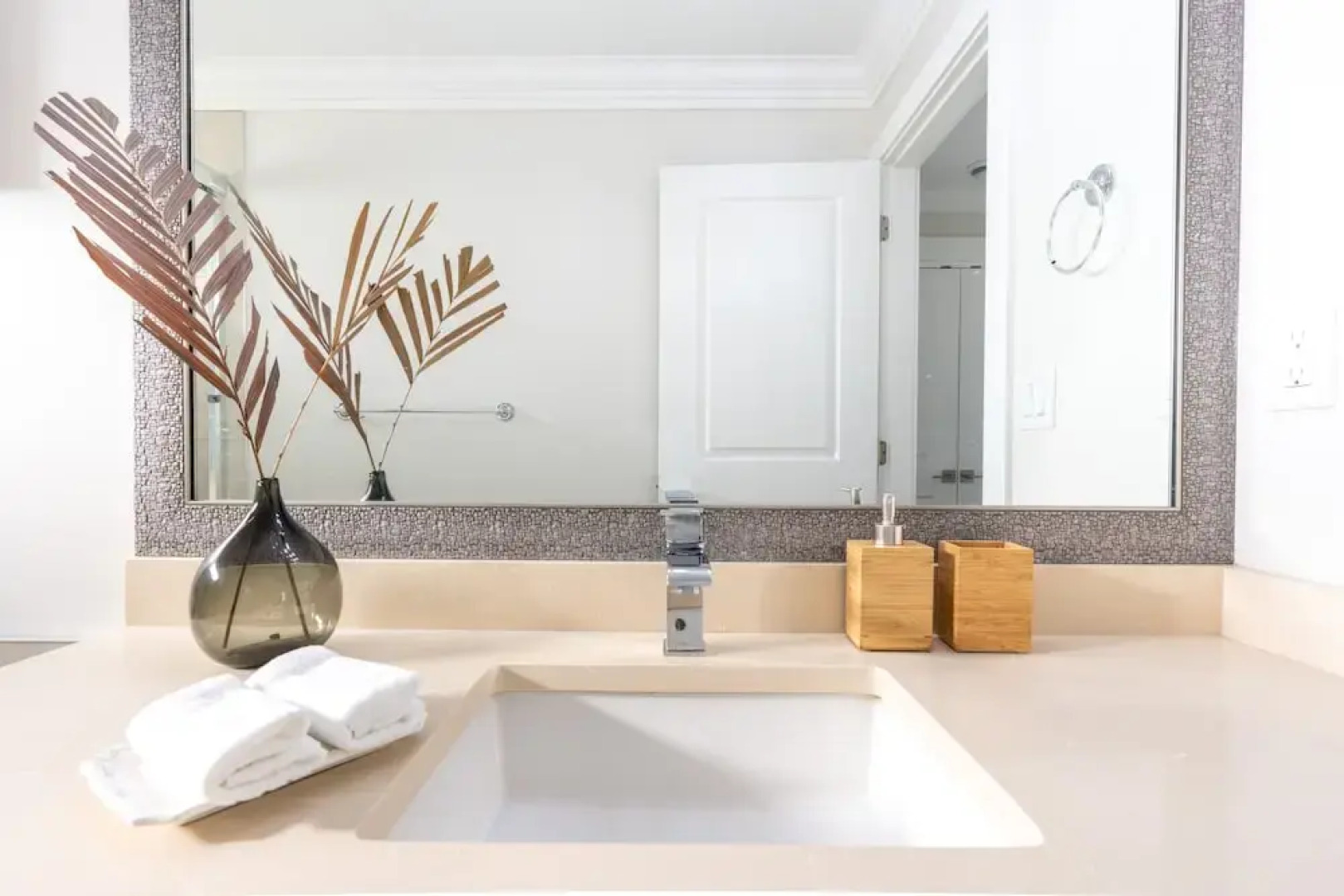 5-Star Luxury and comfortable home