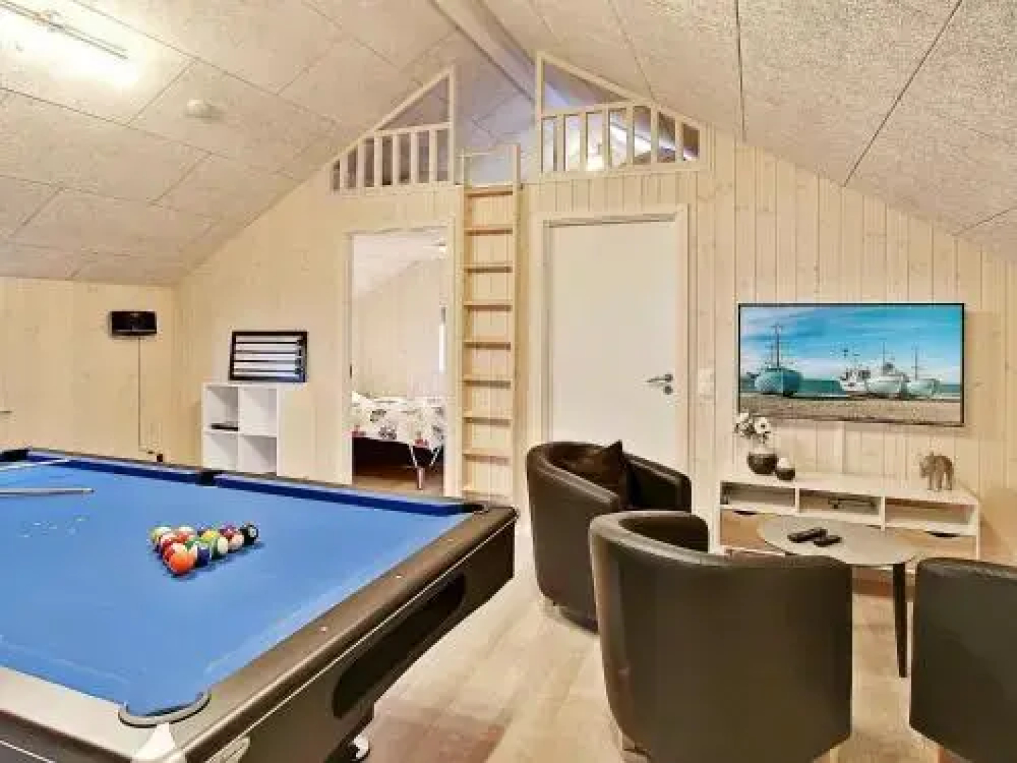 8 Person Holiday Home in Gelting